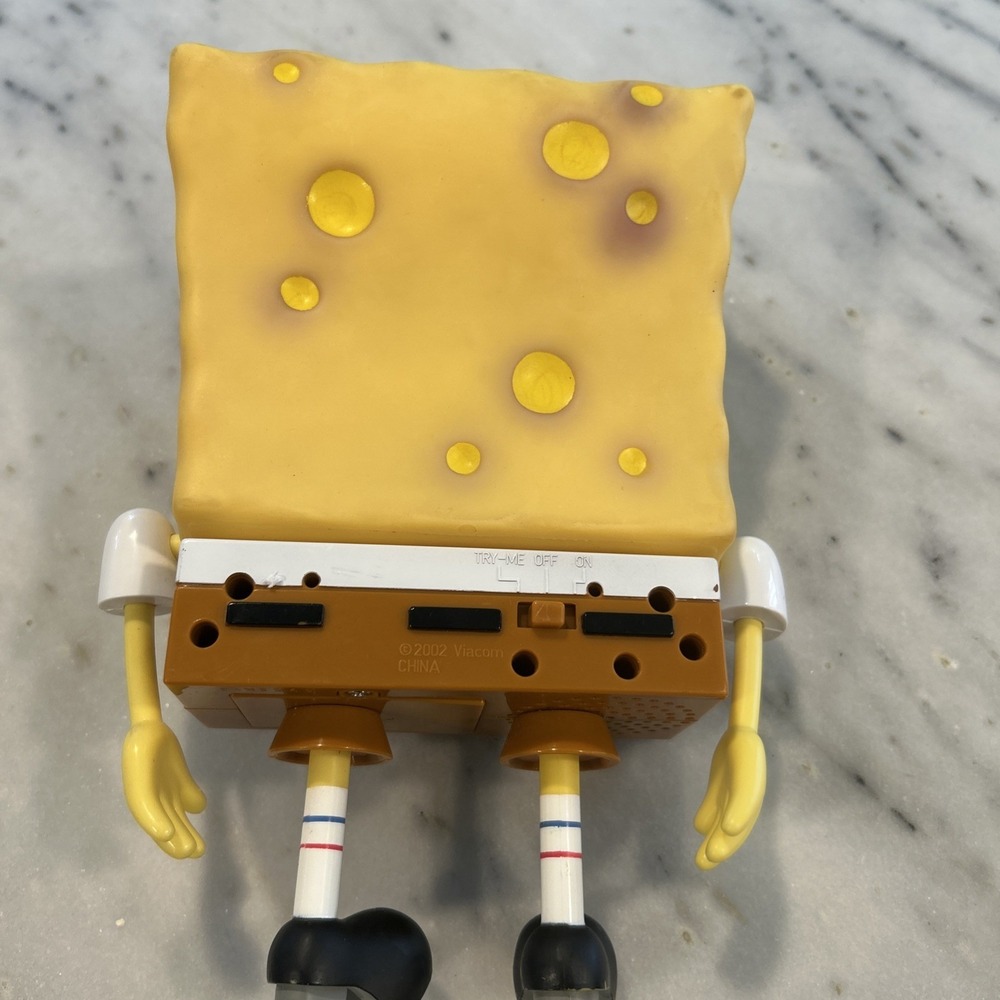 SpongeBob Squarepants Squeeze Me Talking Figure Viacom 2002 Vintage Nickelodeon - Picture 3 of 3